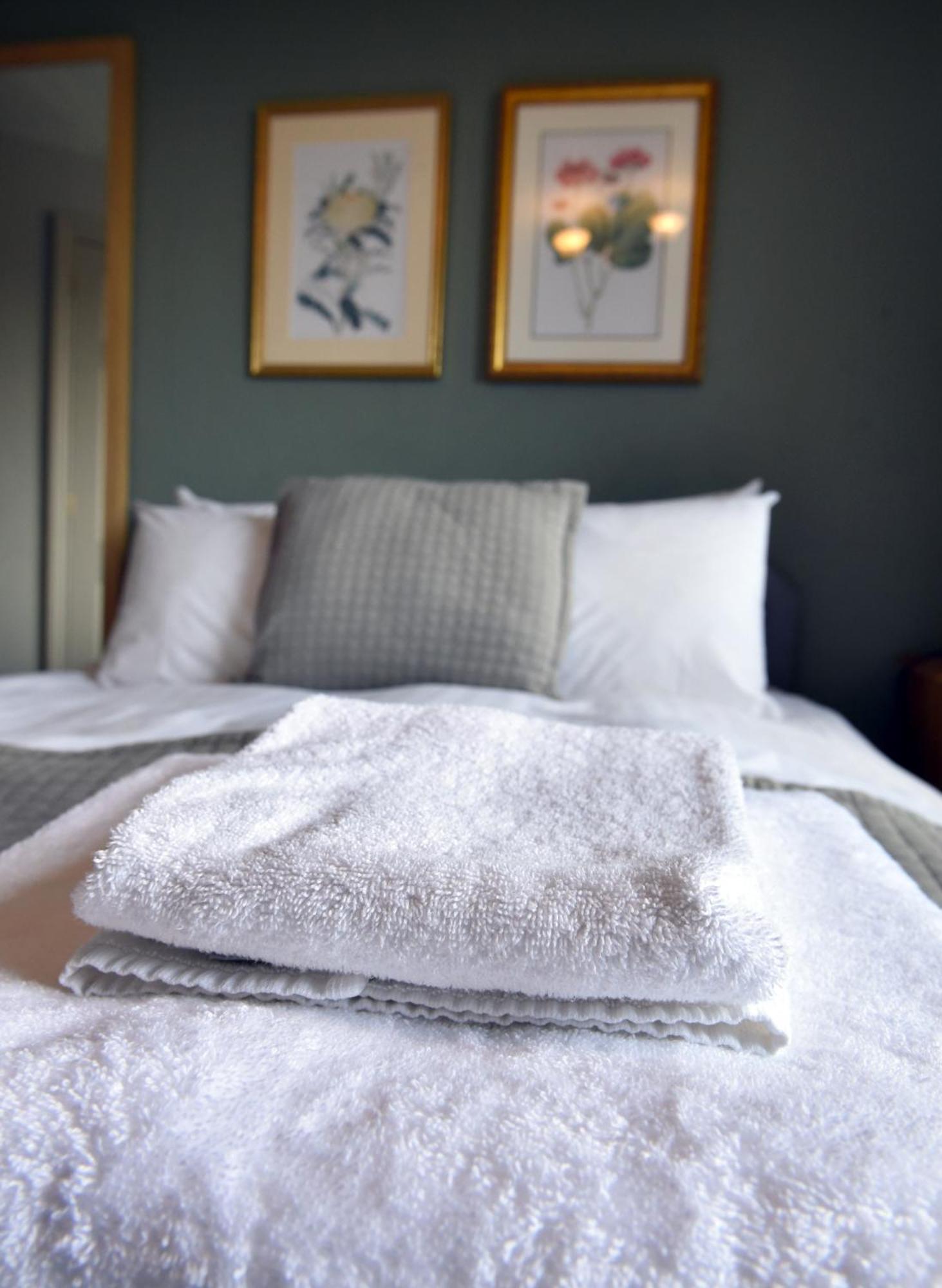 Black Bull Hotel カークビー・ステファン 部屋 写真